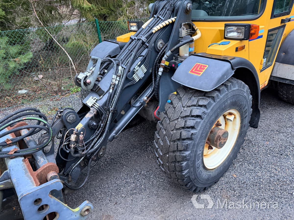 Wiellader Hjullastare Lundberg 4200 Ls med vikplog