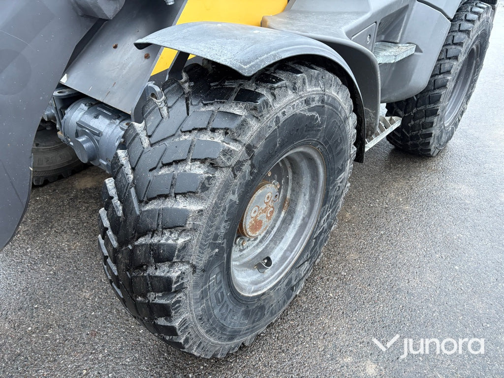 Wiellader Hjullastare Mecallac AF 1050 med redskap