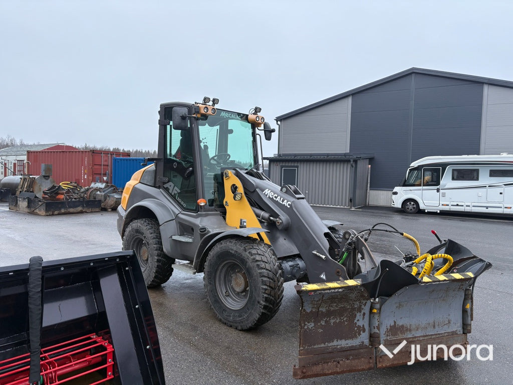 Wiellader Hjullastare Mecallac AF 1050 med redskap