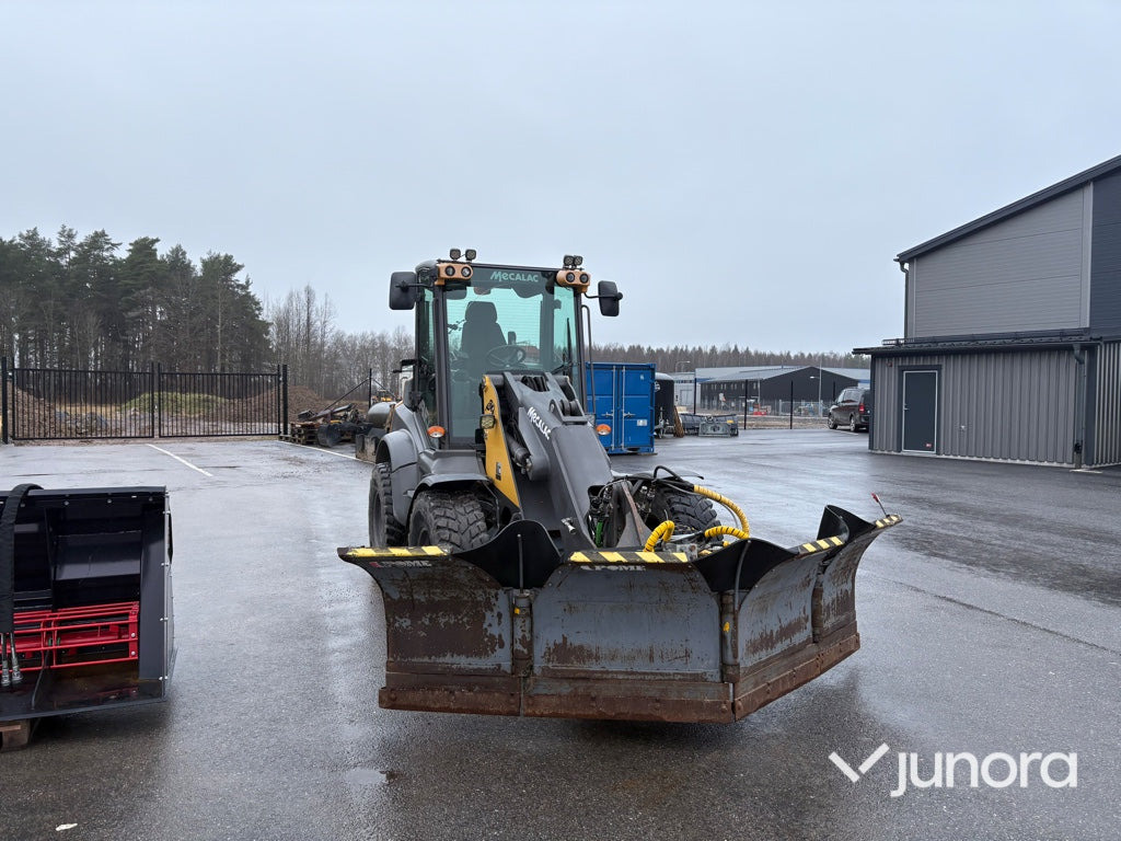 Wiellader Hjullastare Mecallac AF 1050 med redskap