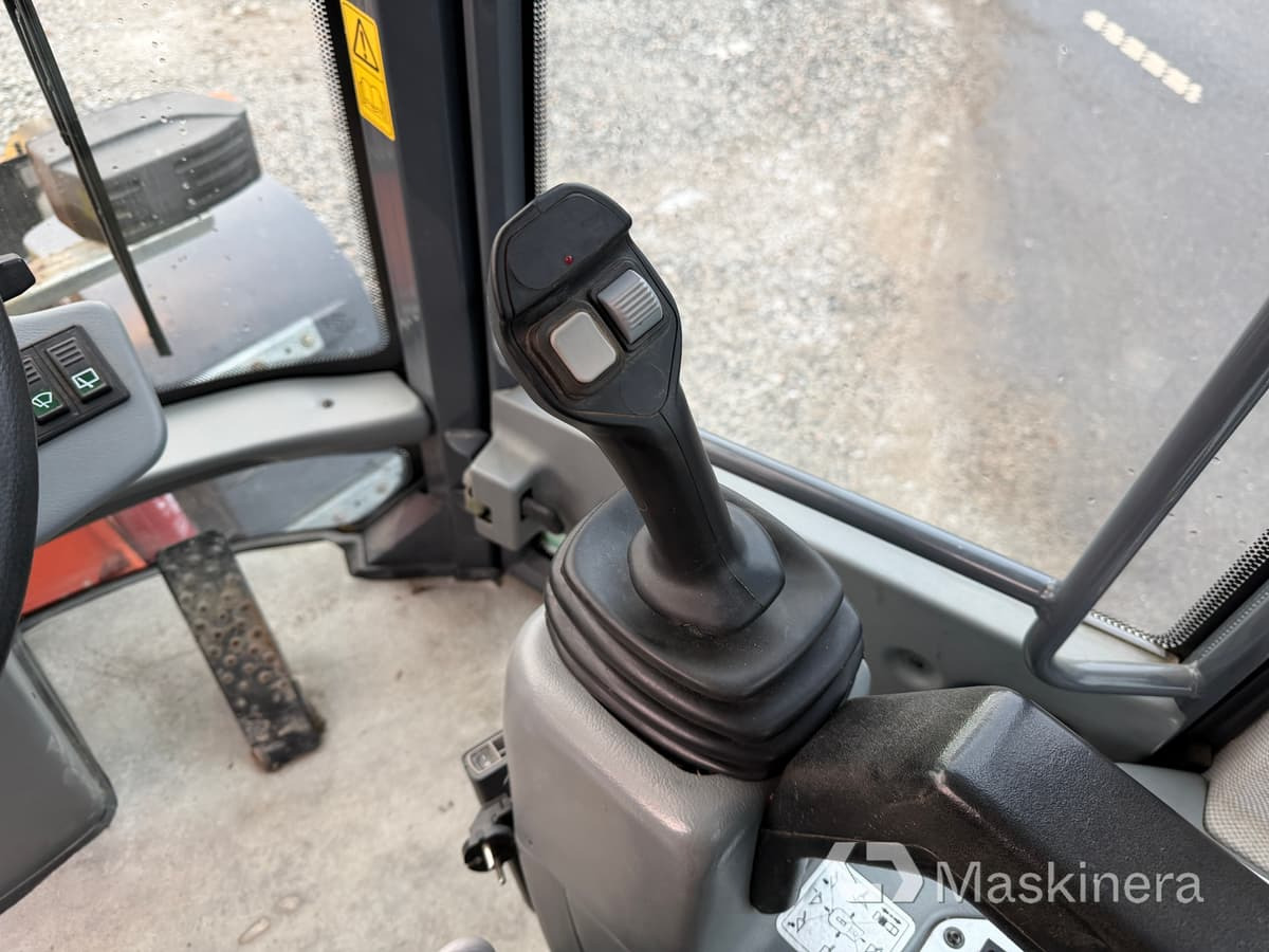 Wiellader Hjullastare Terex TL80 med tillbehör