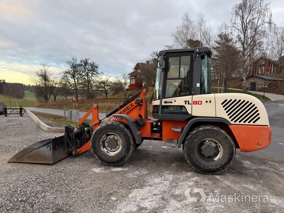 Wiellader Hjullastare Terex TL80 med tillbehör