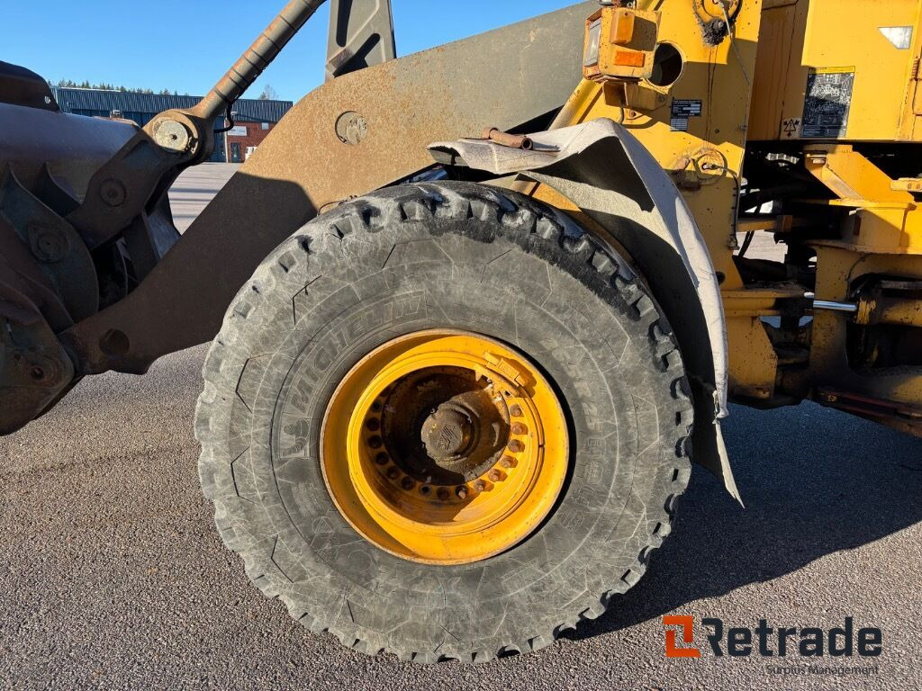 Wiellader Hjullastare Volvo L180 med skopa