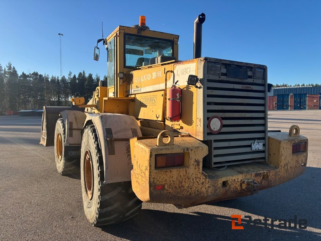 Wiellader Hjullastare Volvo L180 med skopa