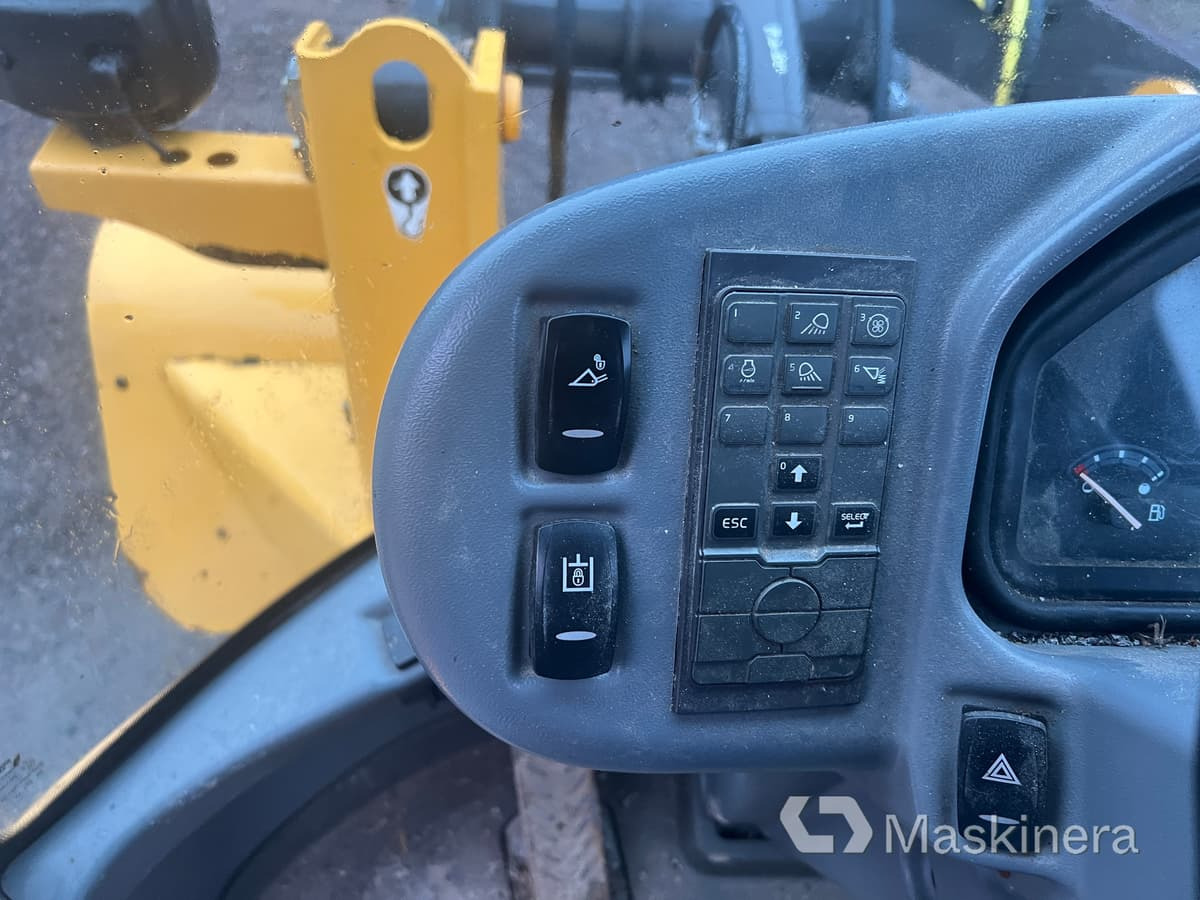 Wiellader Hjullastare Volvo L35G med redskap