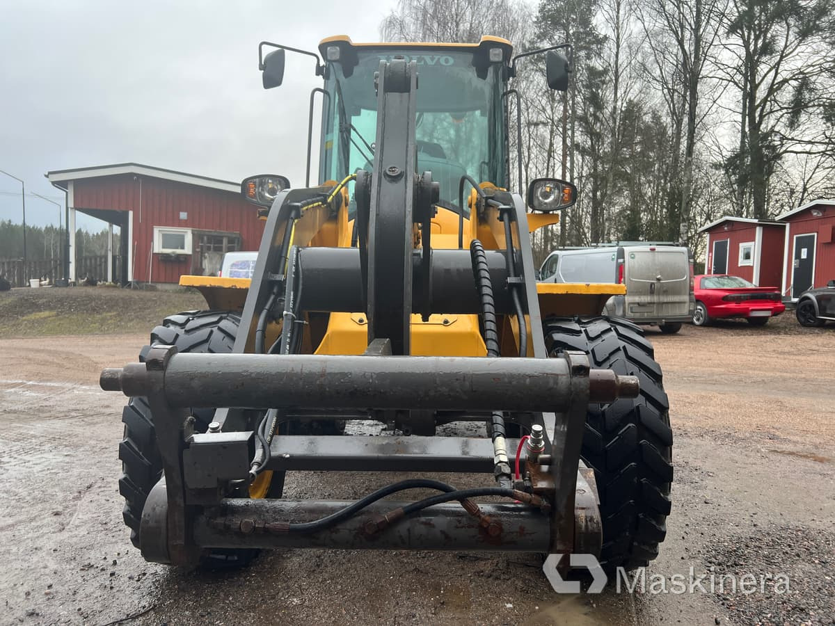 Wiellader Hjullastare Volvo L35G med redskap
