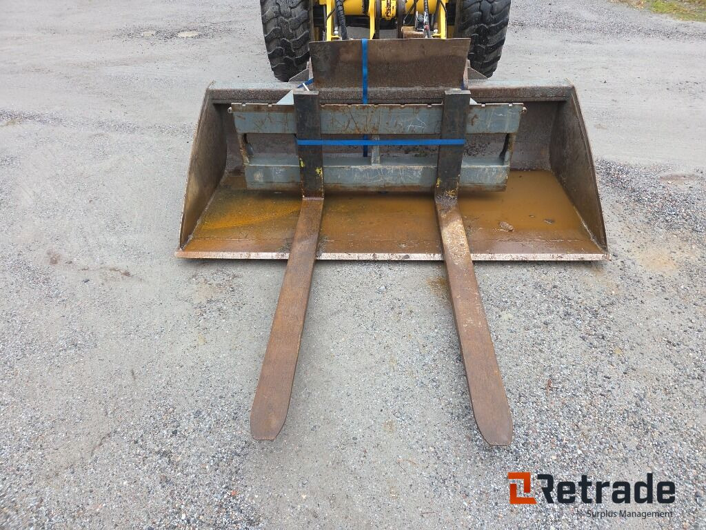 Wiellader Hjullastare Yanmar V100 Med Vikplog och Sandskopa Panolinolja