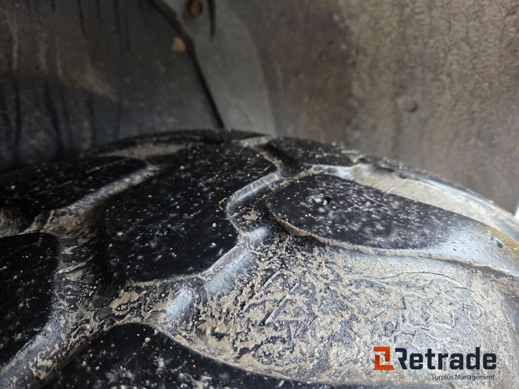 Wiellader Hjullastare Yanmar V100 Med Vikplog och Sandskopa Panolinolja