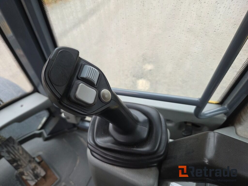 Wiellader Hjullastare Yanmar V100 Med Vikplog och Sandskopa Panolinolja