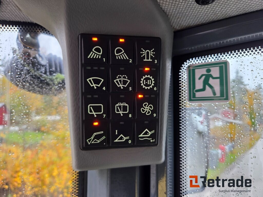 Wiellader Hjullastare Yanmar V100 Med Vikplog och Sandskopa Panolinolja