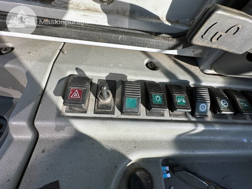 Wiellader Hyundai HL 730 TM-7