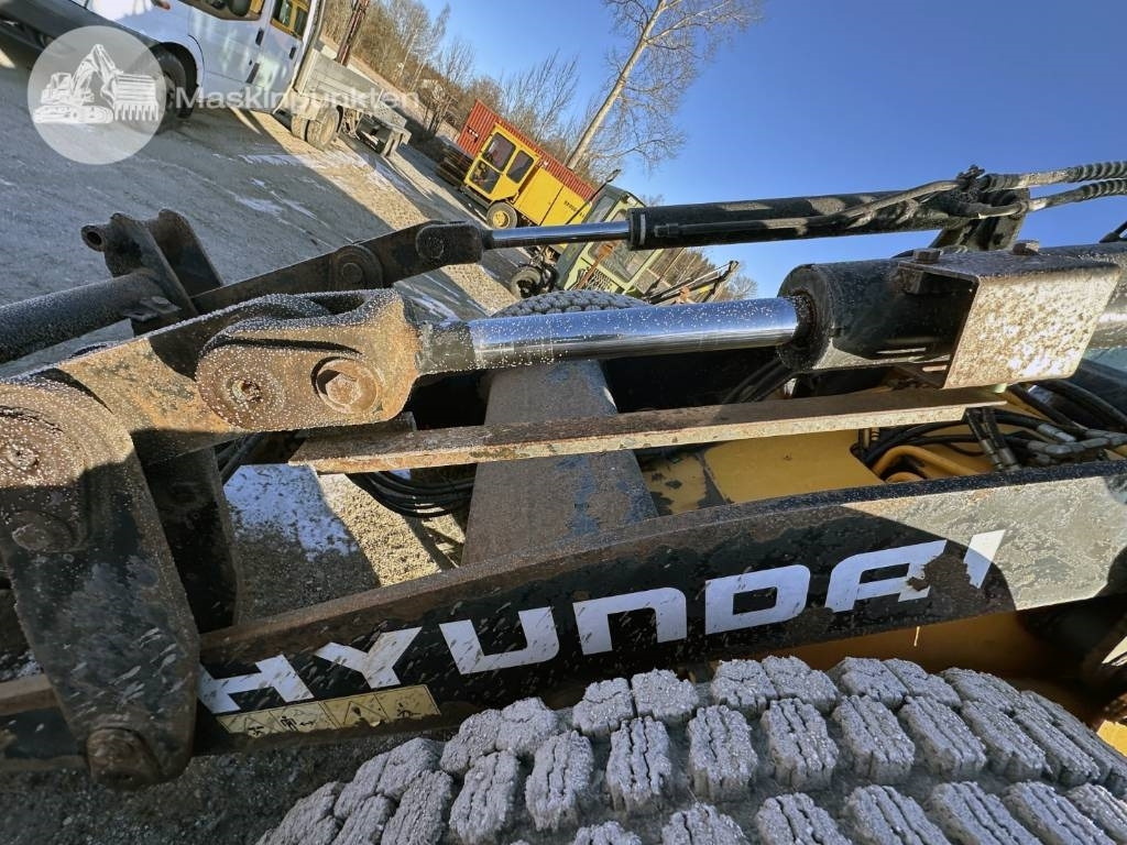 Wiellader Hyundai HL 730 TM-7