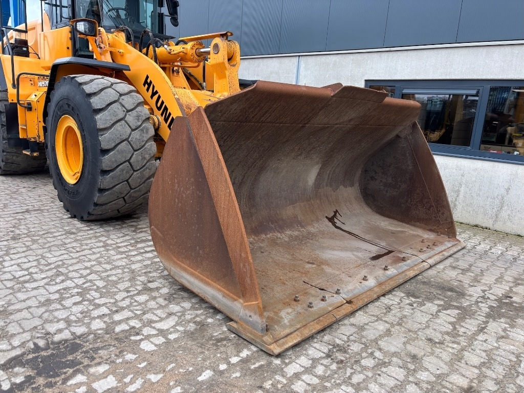 Wiellader Hyundai HL 970 - HL970 - HL 975