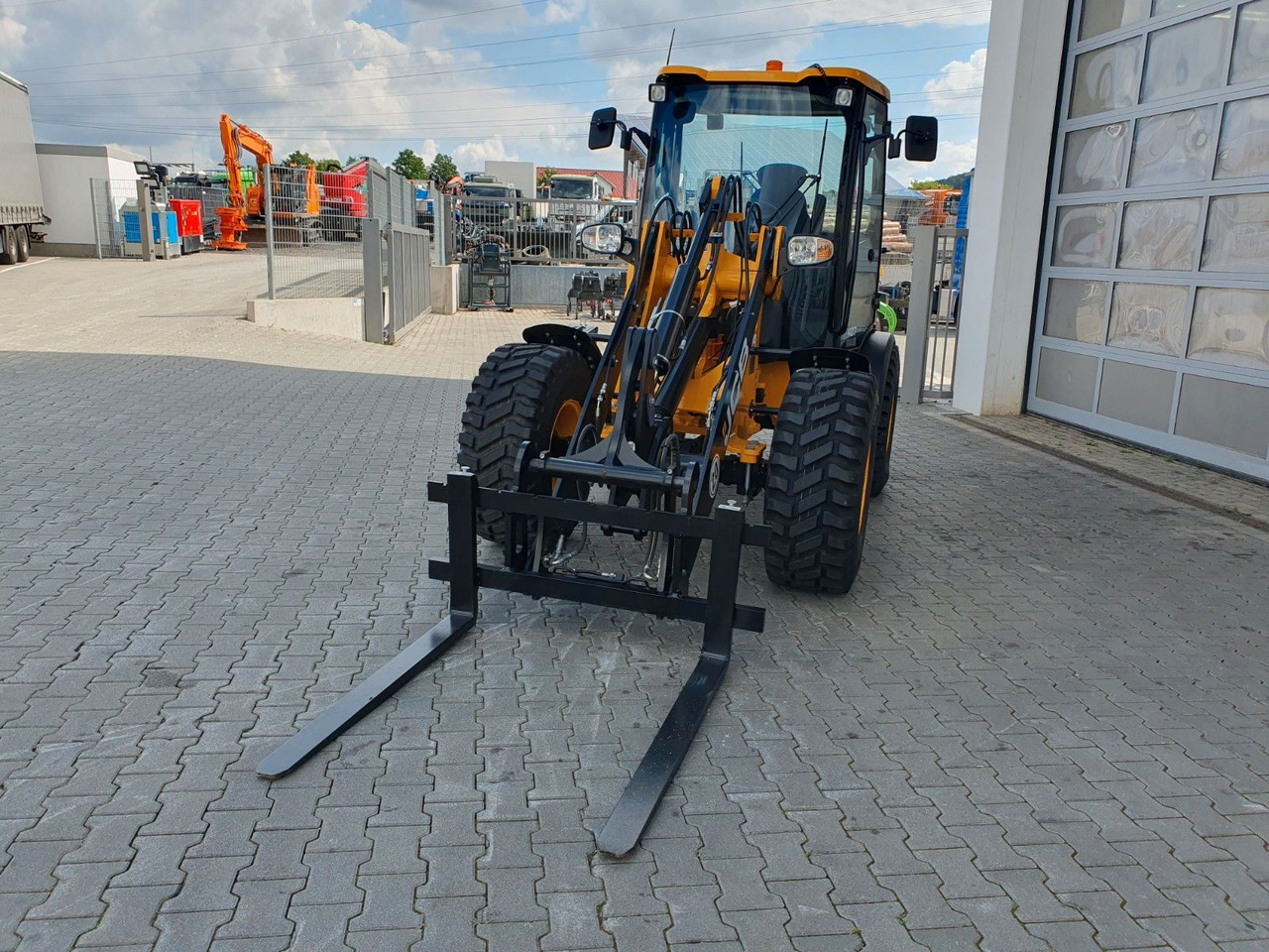 Wiellader JCB 407 SV / Neufahrzeug / Gabel