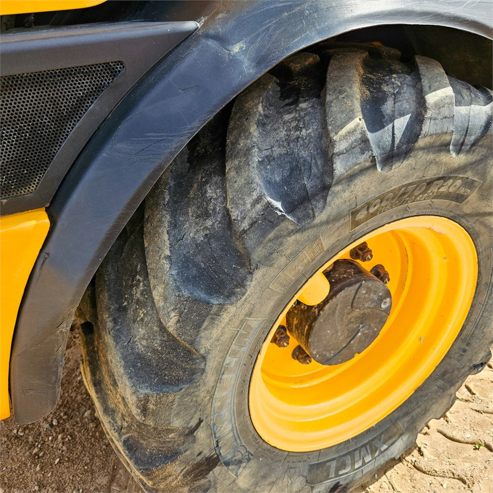 Wiellader JCB 409 AG T4