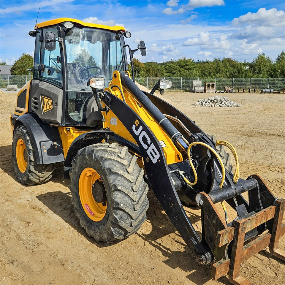 Wiellader JCB 409 AG T4