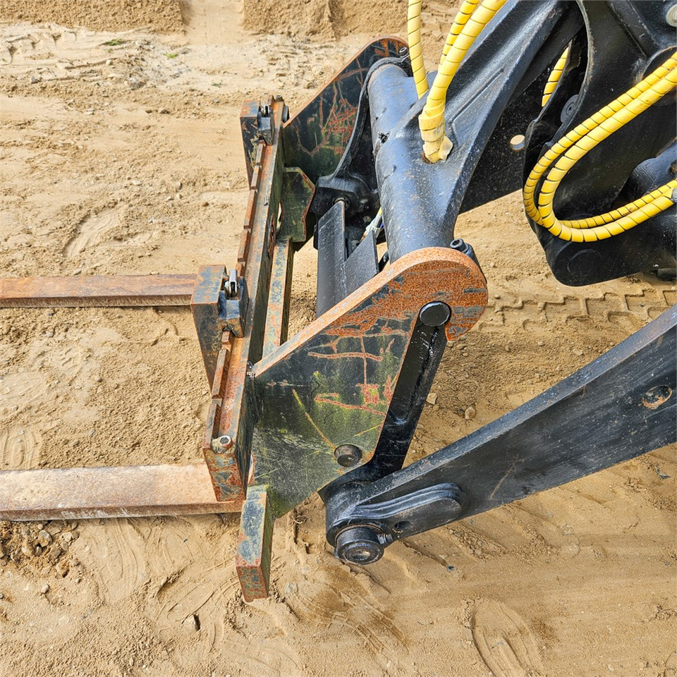 Wiellader JCB 409 AG T4