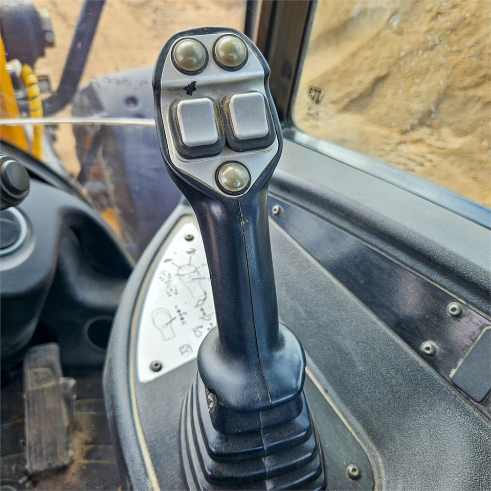 Wiellader JCB 409 AG T4