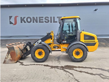 Wiellader JCB 409 AURA, HIEKOITIN YM. 