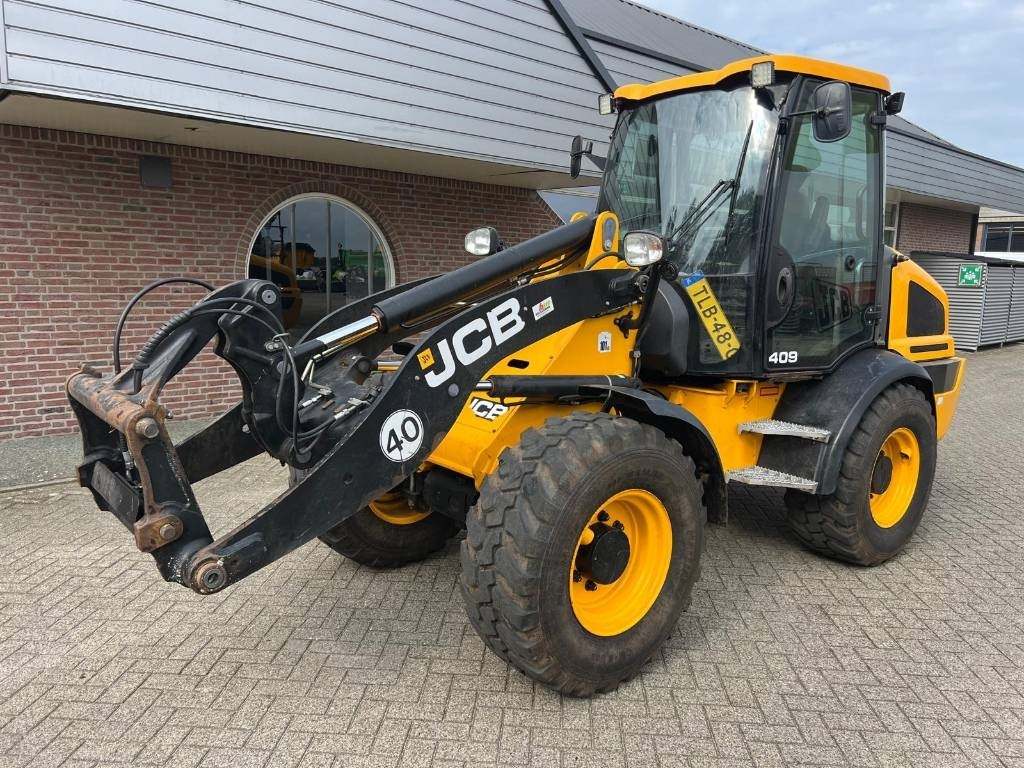 Wiellader JCB 409 Agri shovel