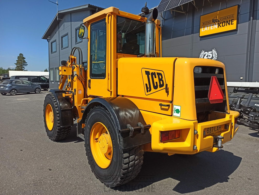 Wiellader JCB 411B  HT pyöräkuormaaja