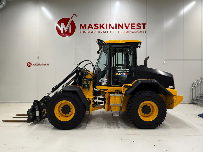Wiellader JCB 413S Nordic Edition