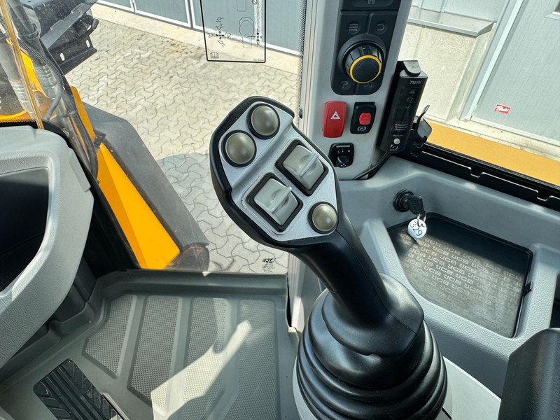 Wiellader JCB 413 2.800h