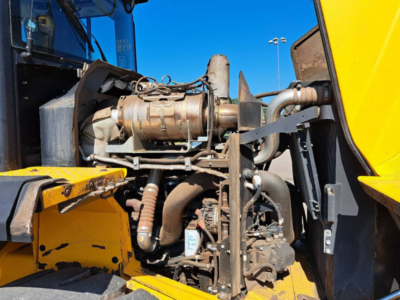 Wiellader JCB 427 ZX