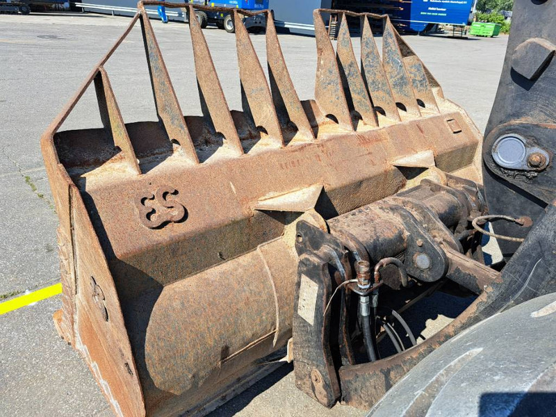 Wiellader JCB 427 ZX