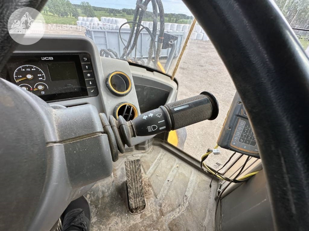 Wiellader JCB 435