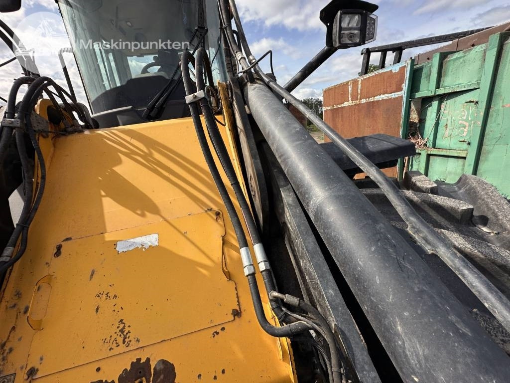 Wiellader JCB 435