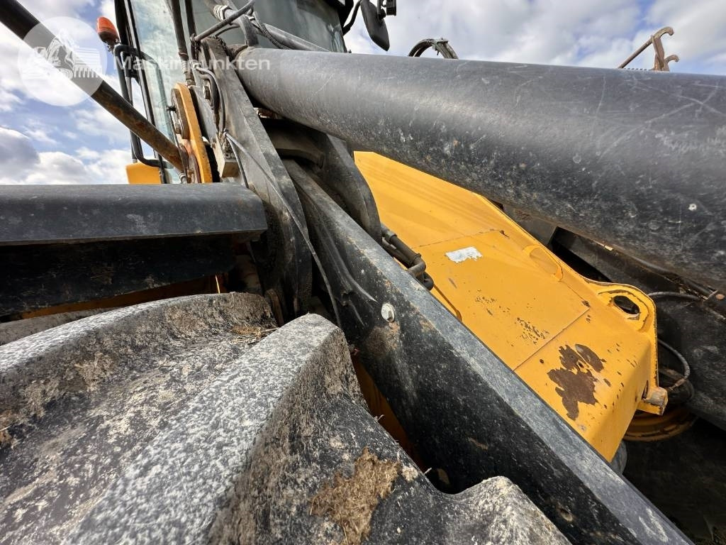 Wiellader JCB 435