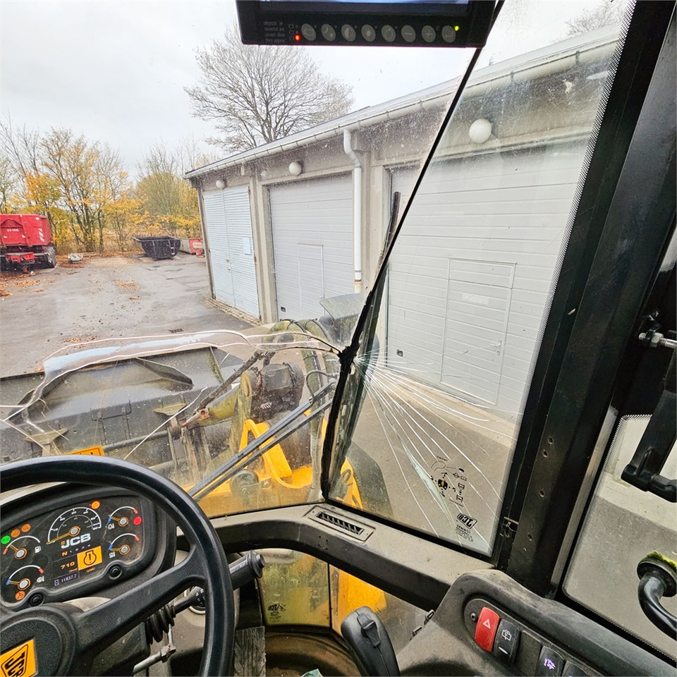 Wiellader JCB 437HT T4