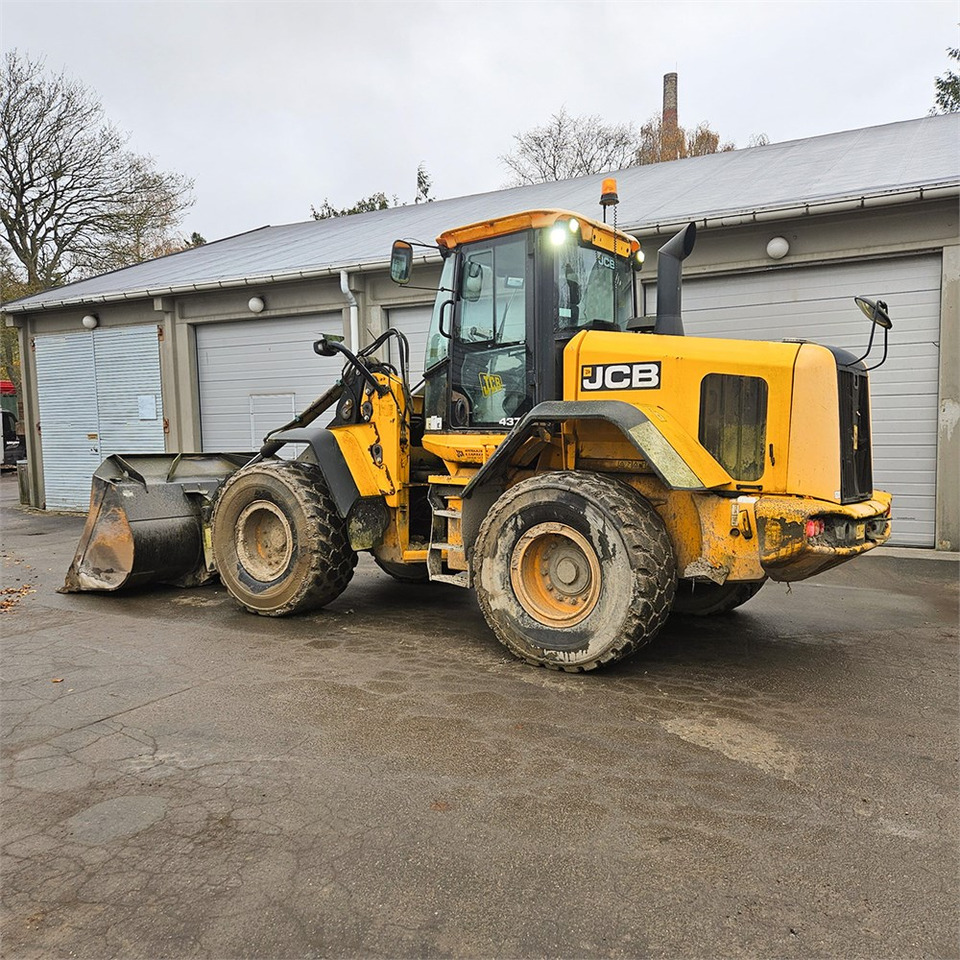 Wiellader JCB 437HT T4