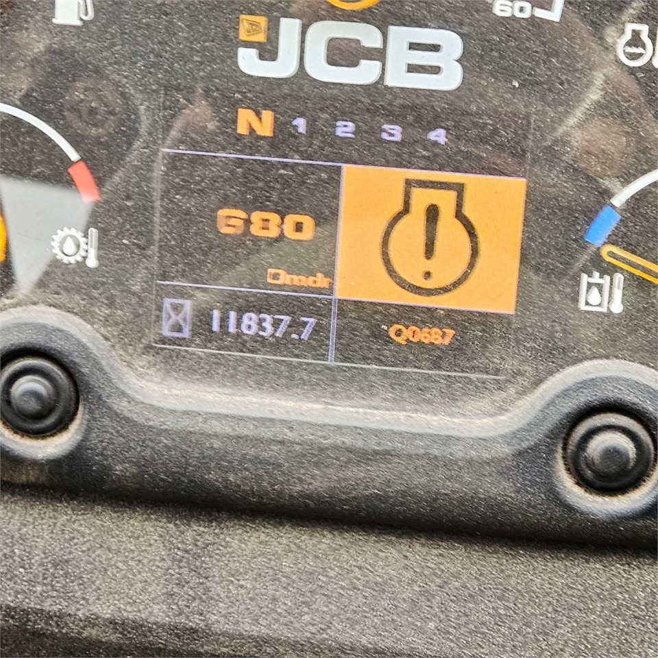 Wiellader JCB 437HT T4