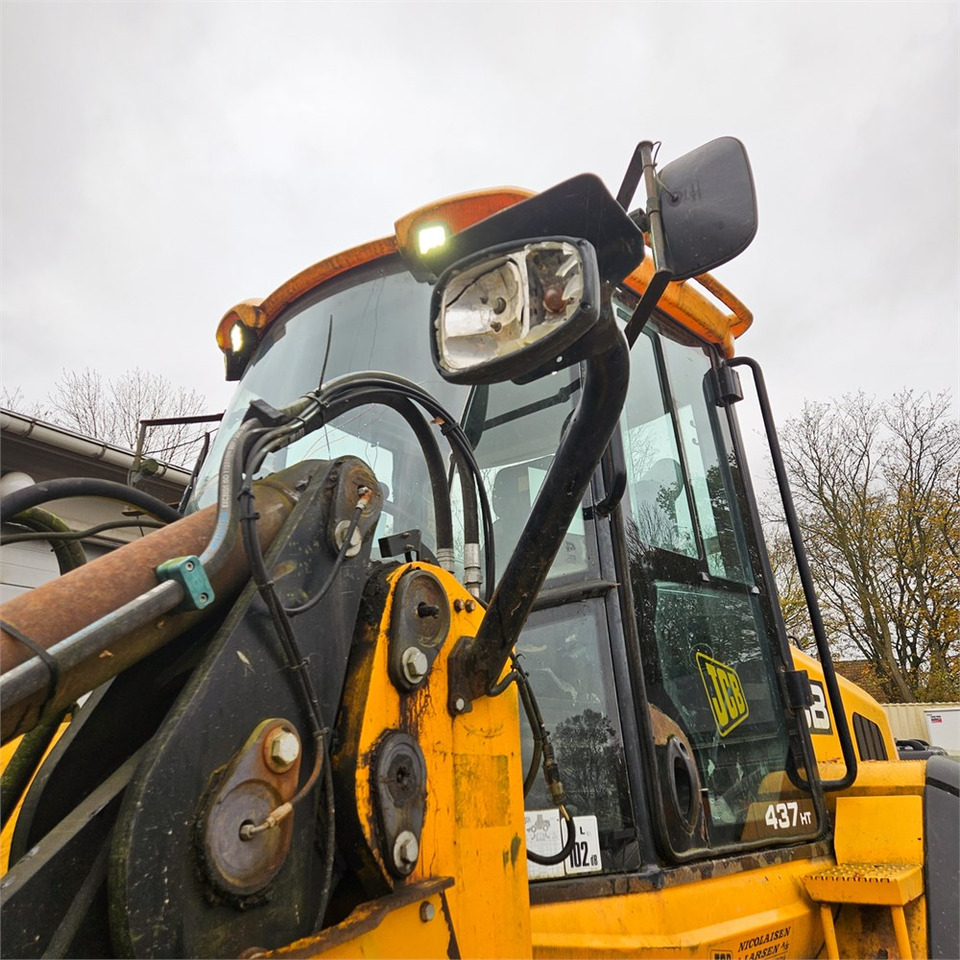 Wiellader JCB 437HT T4