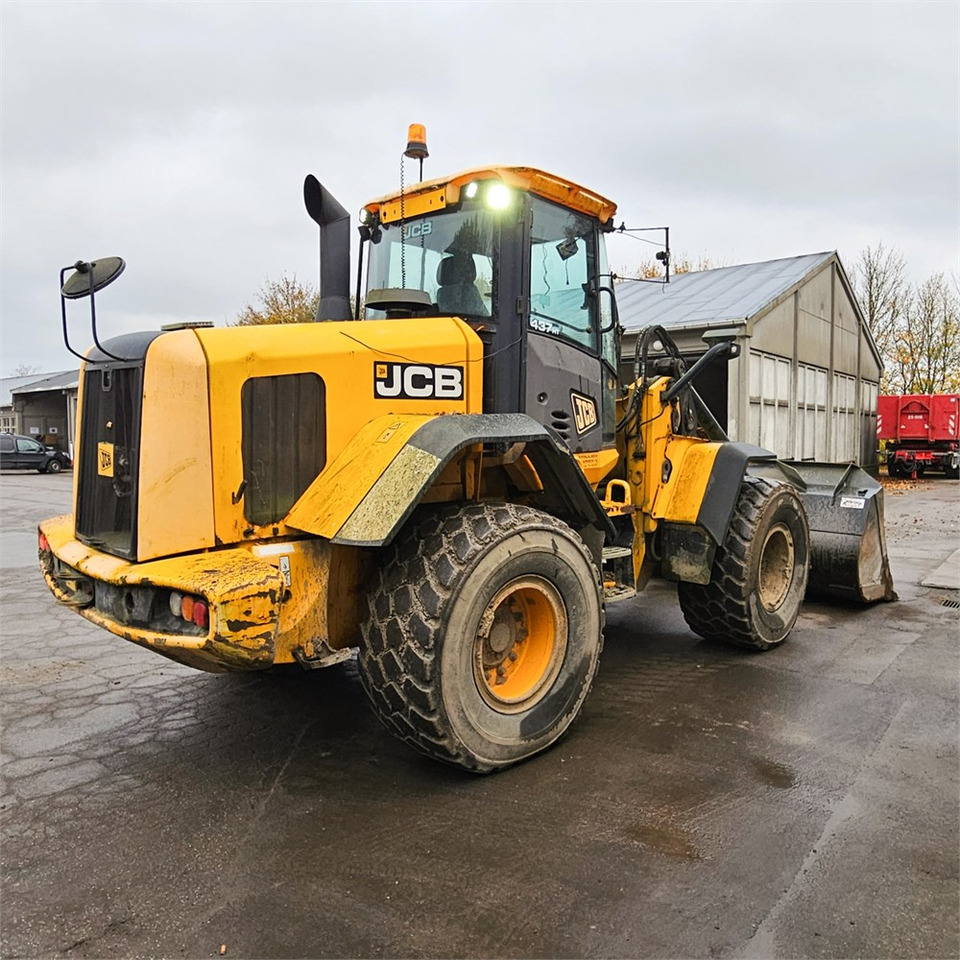 Wiellader JCB 437HT T4