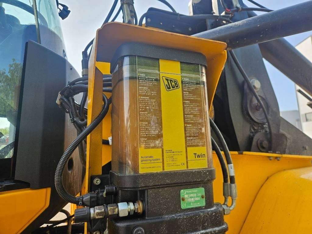 Wiellader JCB 437 S5 HT Loadmaster vaaka
