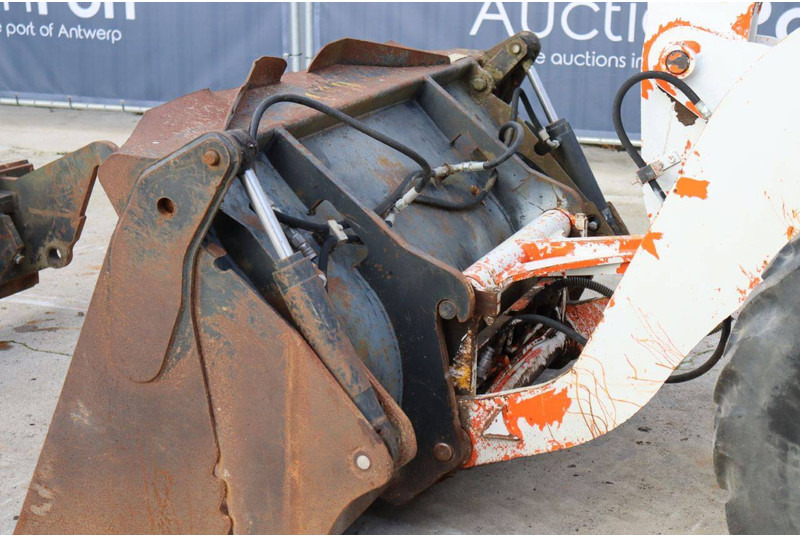 Wiellader JCB Santerne ZX