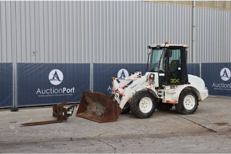 Wiellader JCB Santerne ZX