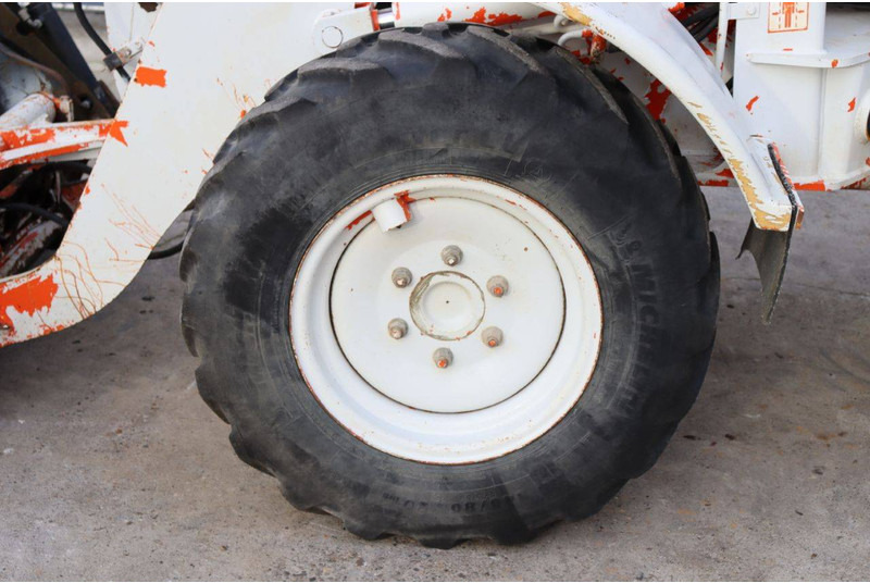 Wiellader JCB Santerne ZX