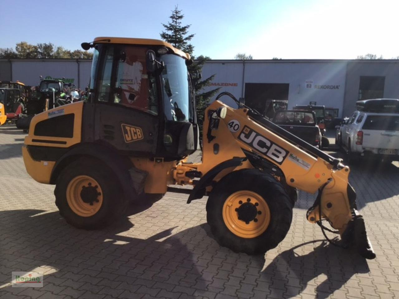 Wiellader JCB TM220