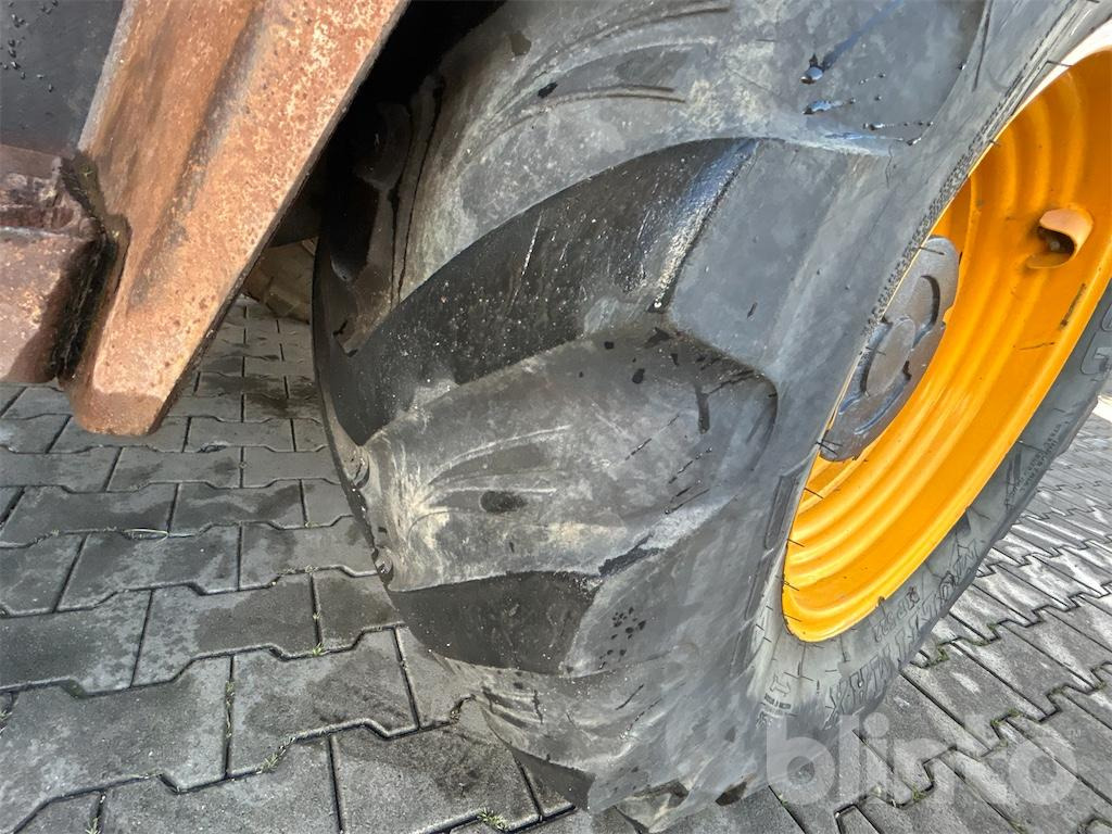 Wiellader JCB TM 310 (2010)