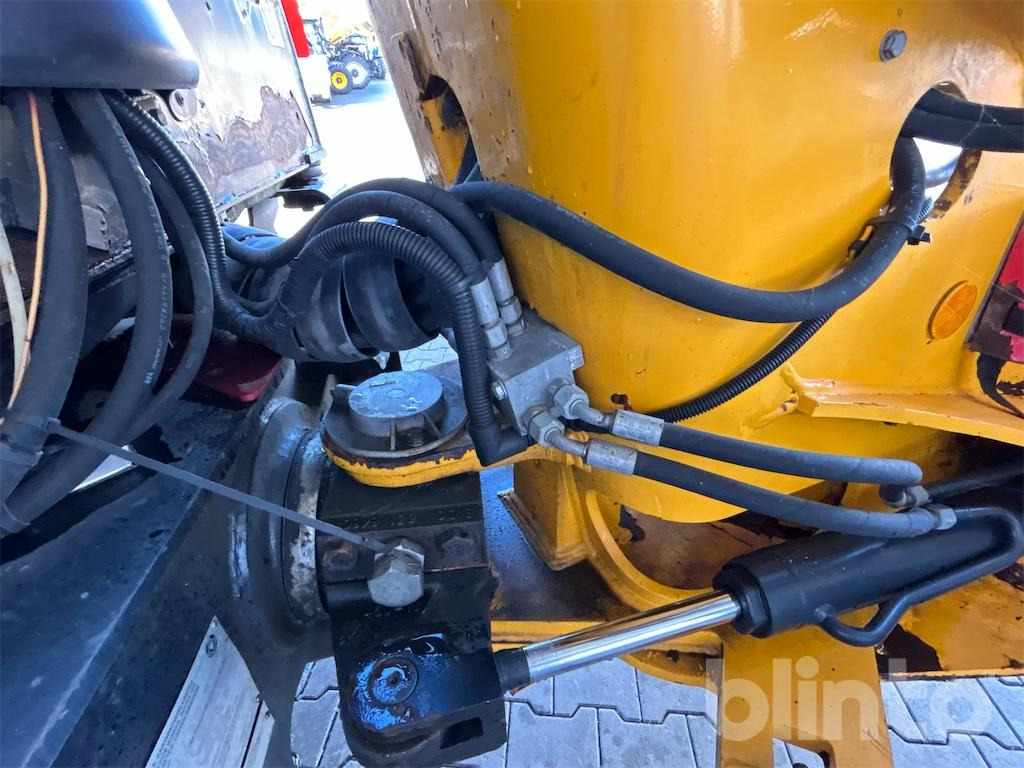 Wiellader JCB TM 310 (2010)