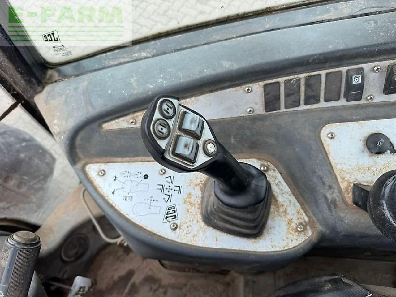 Wiellader JCB tm 220 agri tele