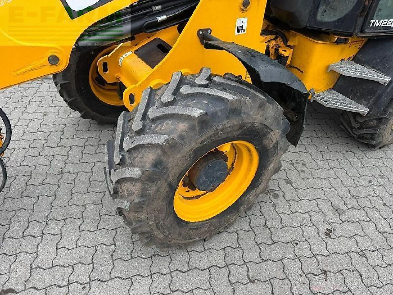Wiellader JCB tm 220 agri tele