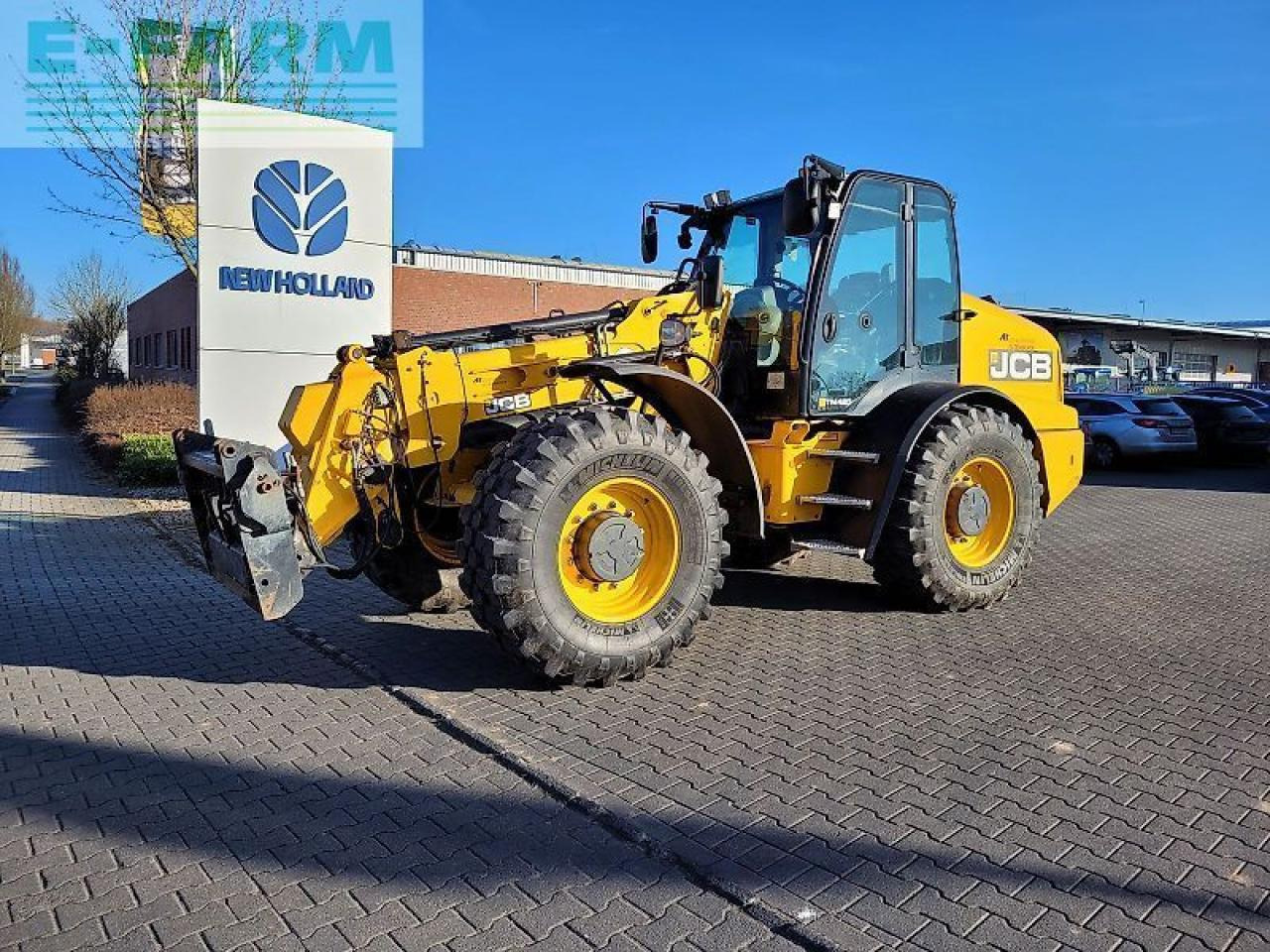 Wiellader JCB tm 420 teleskopradlader