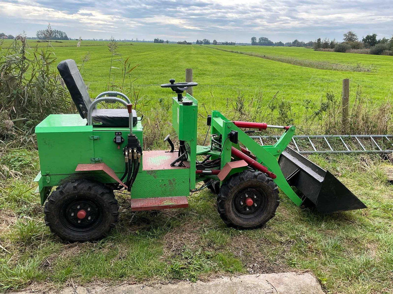 Wiellader JPC ME18 SHOVEL