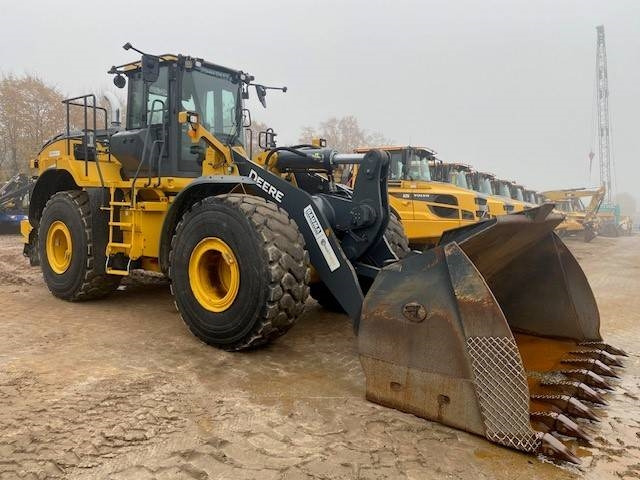 Wiellader John Deere 744 P MIETE / RENTAL (12002124)