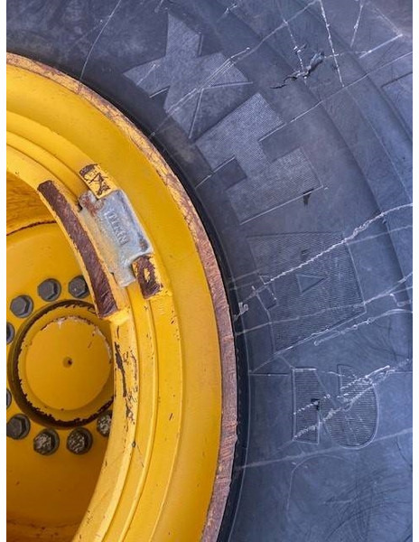 Wiellader John Deere 744 P MIETE / RENTAL (12002124)